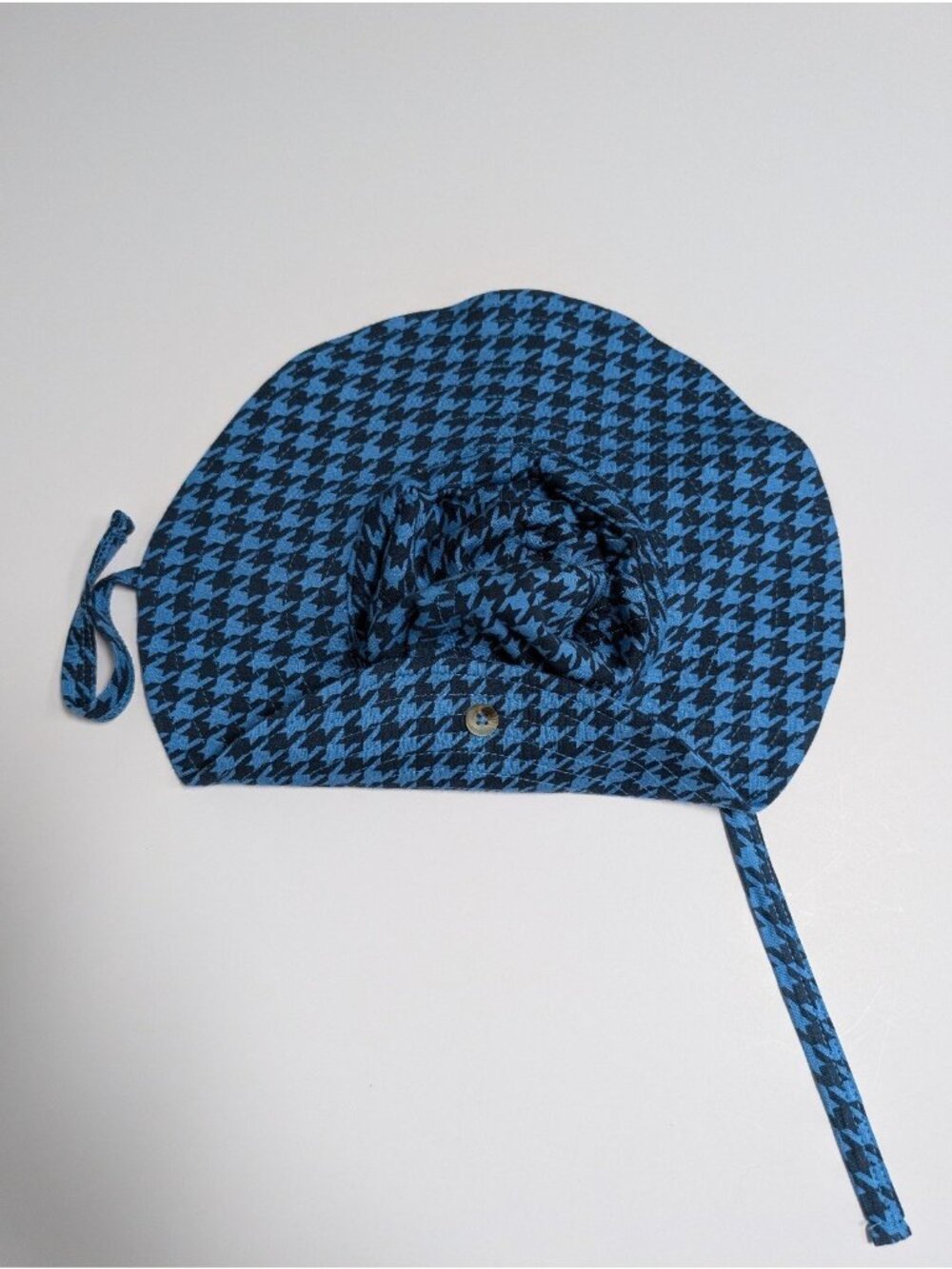 Kate Quinn Bamboo Button Sun Hat Blue Houndstooth XS Baby Bonnet Sunhat